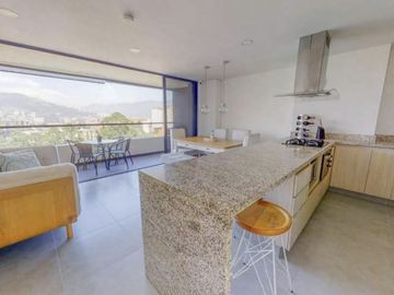 SE VENDE APARTAMENTO EN ENVIGADO, LOMA DEL ESMERALDAL