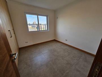CASA EN PARCELAS SAN VALENTÍN