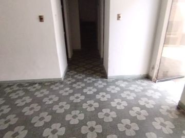 ¡OPORTUNIDAD ÚNICA EN SAN JUAN DE MIRAFLORES! VENTA CASA COMO TERRENO