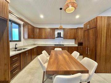 SE VENDE CASA EN MIRADOR RESIDENCIAL, SAN CARLOS