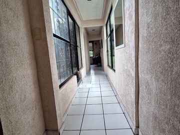 CASA EN VENTA EN SATELITE