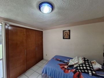 CASA EN VENTA EN SATELITE