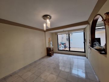 CASA EN VENTA EN SATELITE