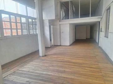 EN VENTA, AMPLIA PROPIEDAD EN EL CENTRO HISTÓRICO, GRAN POTENCIAL.