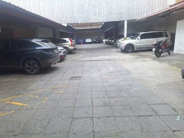 EN VENTA, AMPLIA PROPIEDAD EN EL CENTRO HISTÓRICO, GRAN POTENCIAL.