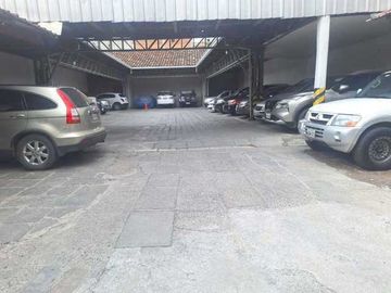 EN VENTA, AMPLIA PROPIEDAD EN EL CENTRO HISTÓRICO, GRAN POTENCIAL.