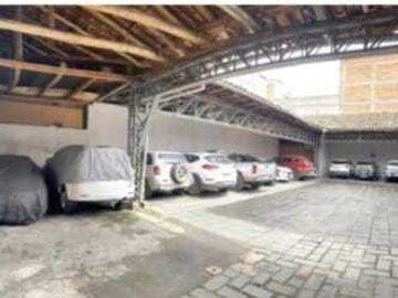 EN VENTA, AMPLIA PROPIEDAD EN EL CENTRO HISTÓRICO, GRAN POTENCIAL.