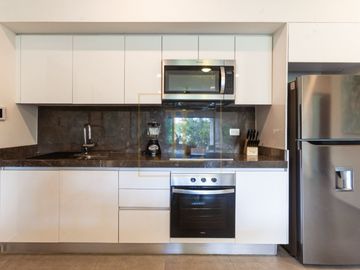 OPORTUNIDAD PRECIOSO APARTAMENTO AMUEBLADO EN VENTA - ALDEA ZAMA