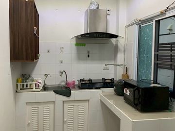 House for Sale in a Gated Community Comes with a 1-year tenant.