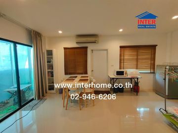 2-storey townhouse, 29.3 sq.w., Chuenchuen Town Village, Bangna, Kiatphiphatthani Alley, Bangna-Talat Road, Bangna-Trad parallel road, Bang Bo, Samut