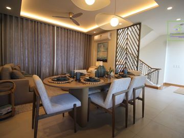 FOR SALE: MODERN 3-STOREY HOUSE W/ LOT IN MUNTINLUPA‼️