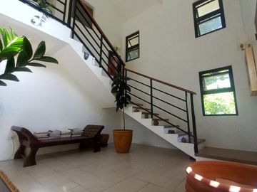 Modern Farmhouse, FOR SALE Puerto Galera