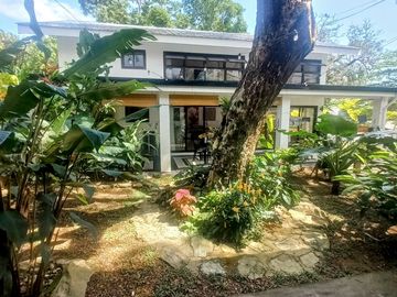 Modern Farmhouse, FOR SALE Puerto Galera