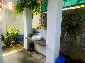 Modern Farmhouse, FOR SALE Puerto Galera