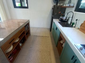 Modern Farmhouse, FOR SALE Puerto Galera