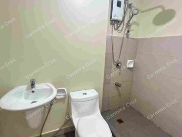 Studio unit FOR RENT!