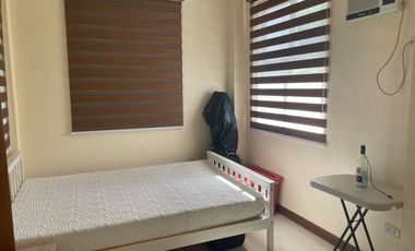 House & Lot in Royale Tagaytay Estates Phase 1 for SALE! 4Br, 540 sqm usable area at 20M neg