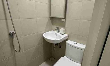 Condo for sale or rent in Cebu City, 32 Sanson, 2-br Garden unit