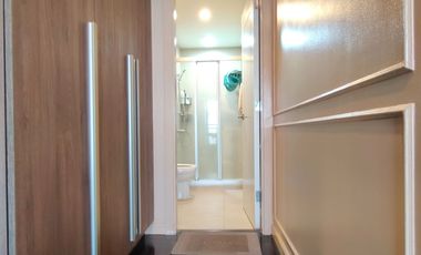 The Milano Residences, 44 sqm Penthouse 1 bedroom fully furnished unit w/balcony & 1 parking for sale