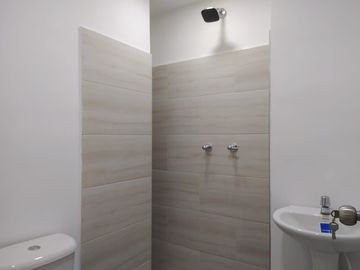 Apartamento en Venta - Avenida Bolívar - Parque Fundadores