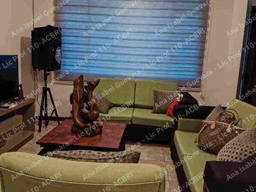 Venta de casa moderna amoblada en Conjunto cerrado