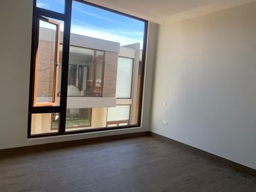 Venta casa en Cumbayá santa Ines