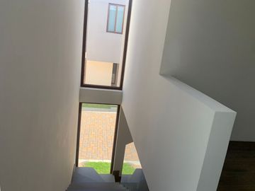 Venta casa en Cumbayá santa Ines