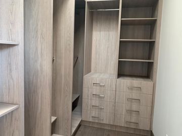 Venta casa en Cumbayá santa Ines