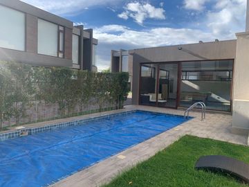 Venta casa en Cumbayá santa Ines