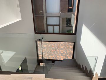 Venta casa en Cumbayá santa Ines