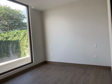 Venta casa en Cumbayá santa Ines