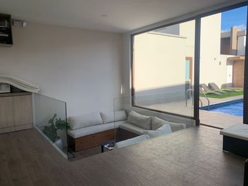 Venta casa en Cumbayá santa Ines