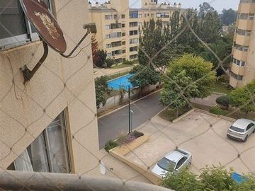 SE VENDE DEPARTAMENTO MUY AMPLIO Y COMODO EN UF 4.100 CONCON MANANTIALES