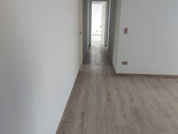 SE VENDE DEPARTAMENTO MUY AMPLIO Y COMODO EN UF 4.100 CONCON MANANTIALES