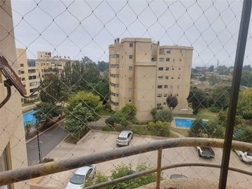 SE VENDE DEPARTAMENTO MUY AMPLIO Y COMODO EN UF 4.100 CONCON MANANTIALES