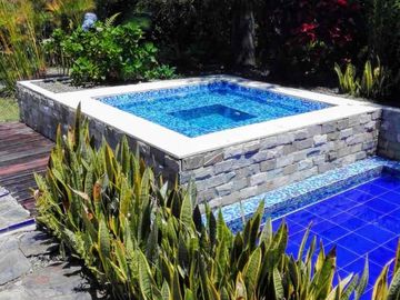 SE VENDE CASA CAMPESTRE