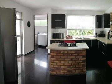 SE VENDE CASA CAMPESTRE