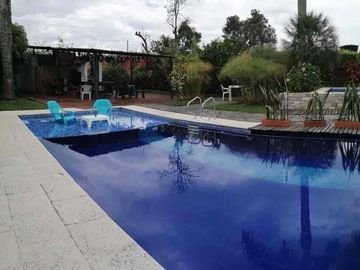 SE VENDE CASA CAMPESTRE