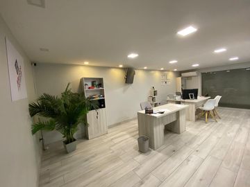 VENTA O ARRIENDO PROPIEDAD-OFICINA COMERCIAL