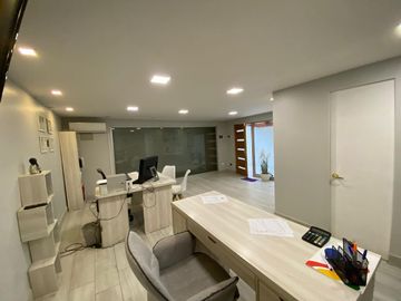 VENTA O ARRIENDO PROPIEDAD-OFICINA COMERCIAL