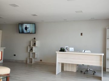 VENTA O ARRIENDO PROPIEDAD-OFICINA COMERCIAL
