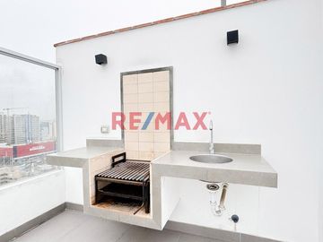 Vive En Un Exclusivo Dúplex Con Terraza Privada En La Cuadra 1 De Los Patriotas, San Miguel