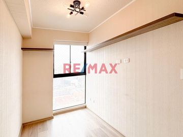Vive En Un Exclusivo Dúplex Con Terraza Privada En La Cuadra 1 De Los Patriotas, San Miguel