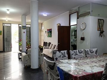 VENTA CASA LURIGANCHO SAN ANTONIO DE CARAPONGO 120 M2 $170 000
