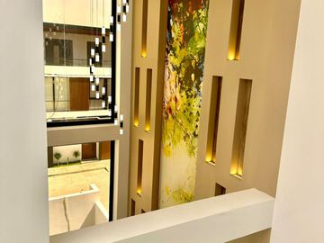 HERMOSA CASA EN VENTA CON PISCINA- URB.RESIDENCIAL ACACIAS DE MIRAFLORES