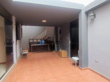 CASA EN VENTA  – URB. SAN ISIDRO - PIURA