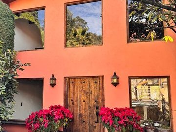 VIVE ENTRE LA SERENIDAD DEL BOSQUE Y EL LUJO NATURAL EN LOMAS ANÁHUAC