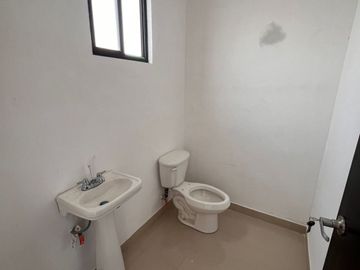 VENTA CASA AL SUR ORIENTE