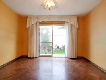 CASA 372 M2 TERRENO, 05 DORMITORIOS,JARDINES,CERCA SAN AGUSTIN,CORPAC SAN ISIDRO