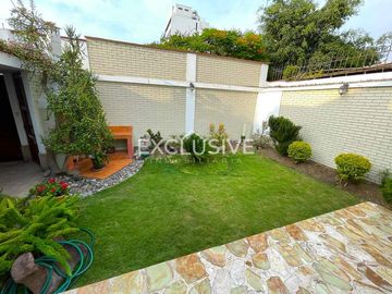 CASA 372 M2 TERRENO, 05 DORMITORIOS,JARDINES,CERCA SAN AGUSTIN,CORPAC SAN ISIDRO